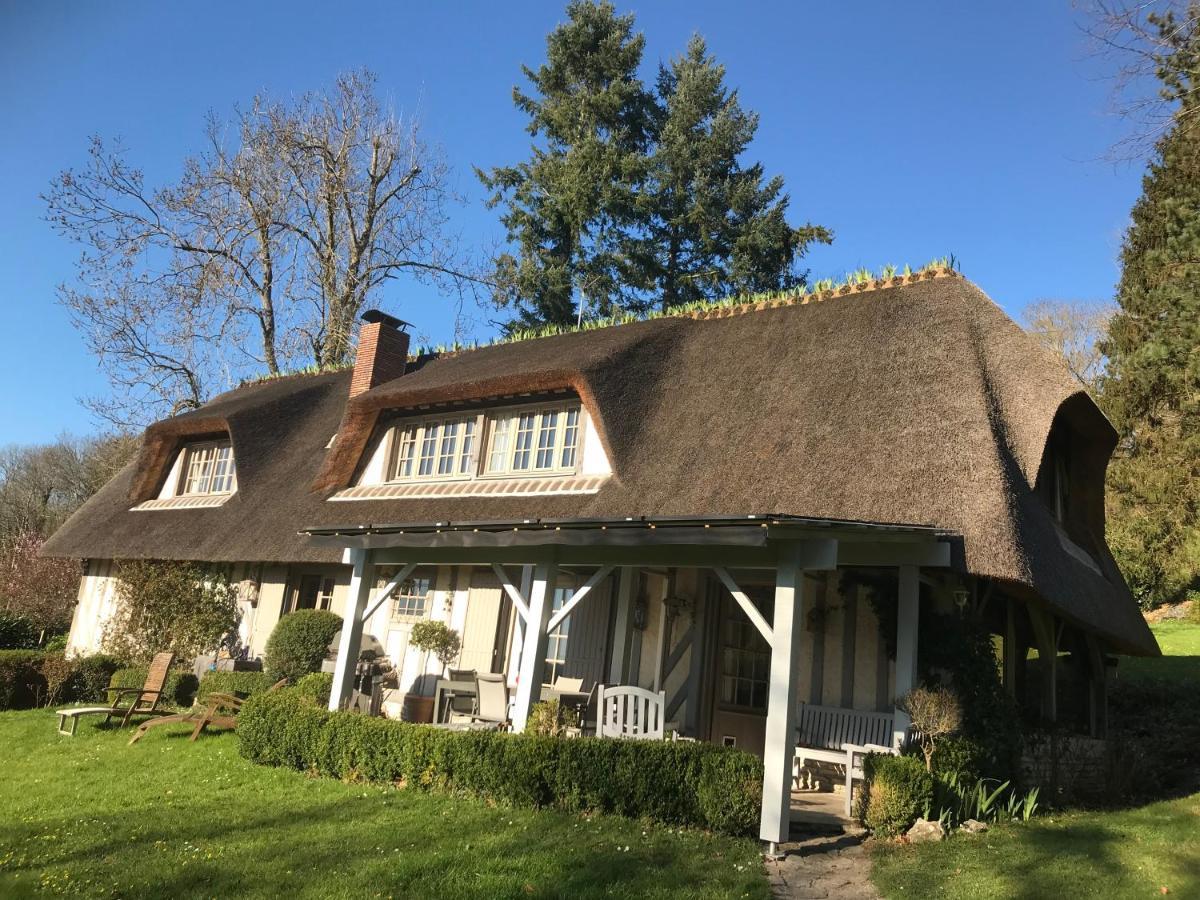 Les Chaumieres Du Pays D'Auge Bed & Breakfast Le Breuil-en-Auge Exterior photo